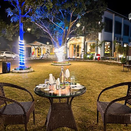 Wonderwood Corbett Resort -1Min Walk To River With Deep Jungle Trail Ramnagar  Exterior photo