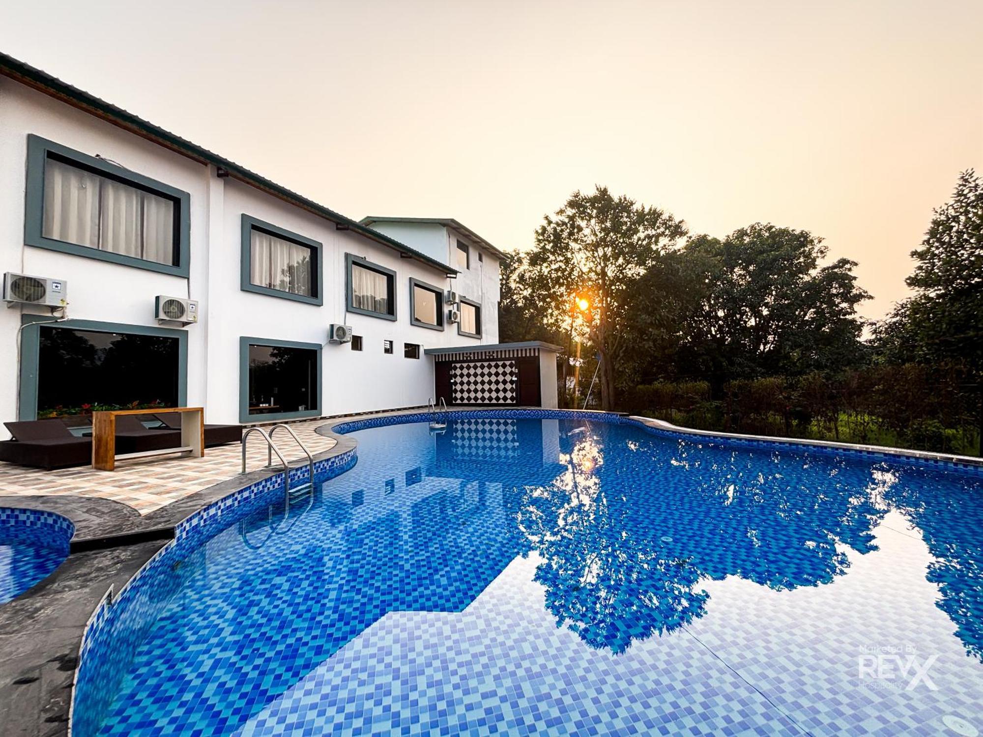 Wonderwood Corbett Resort -1Min Walk To River With Deep Jungle Trail Ramnagar  Exterior photo