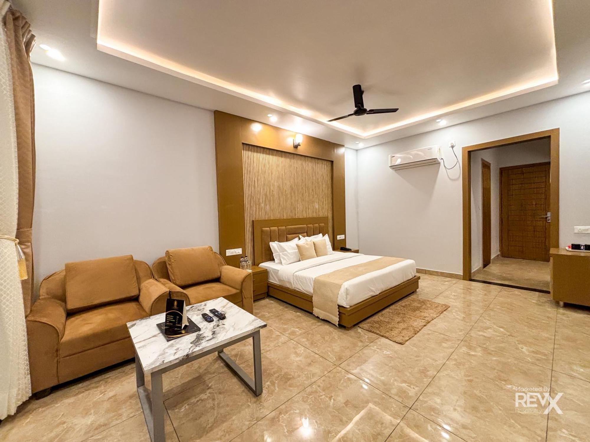 Wonderwood Corbett Resort -1Min Walk To River With Deep Jungle Trail Ramnagar  Exterior photo